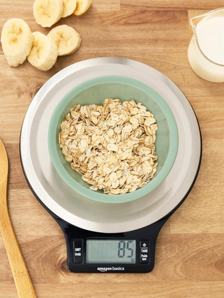 Amazon Basics Digital Kitchen Scale with LCD Display, Batteries Included, Weighs up to 11 pounds, Black and Stainless Steel - Image 4