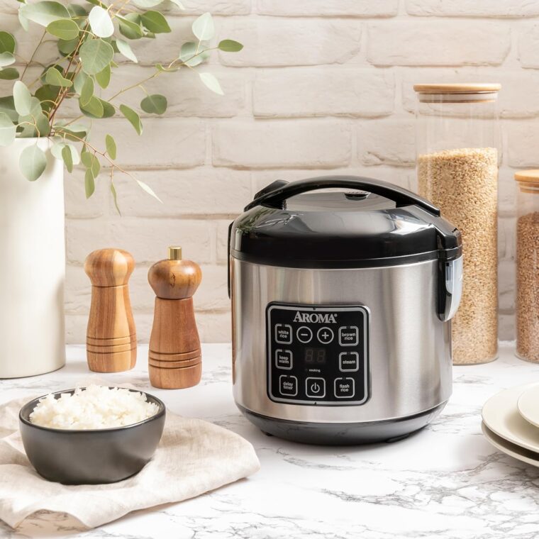 AROMA 4-Cup Digital Rice Cooker and Steamer - Image 7