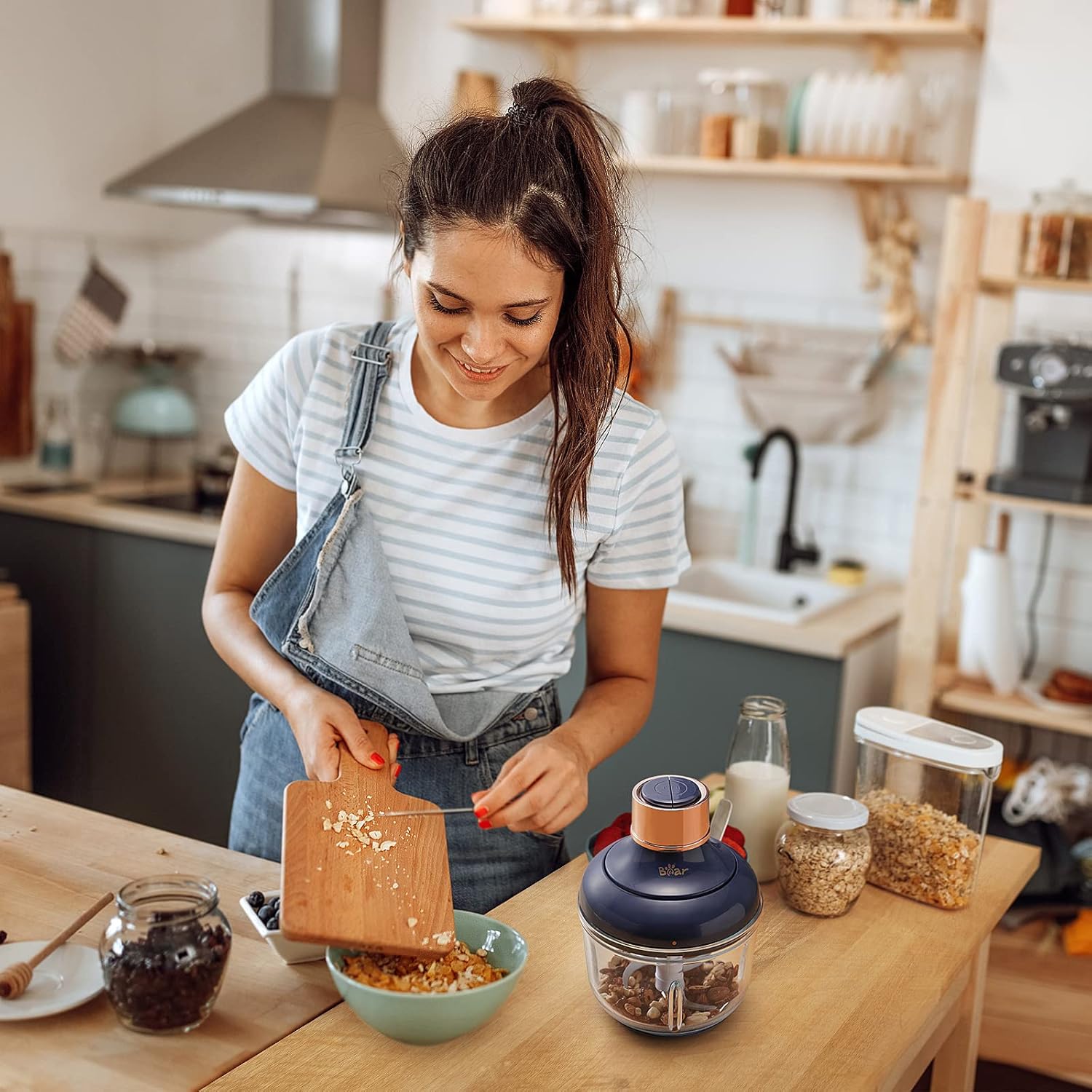 Electric Food Chopper with 2 Glass Bowls - Image 9