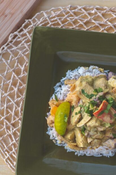 Classic Russian Salad Recipe: A Creamy Delight with a Crunch