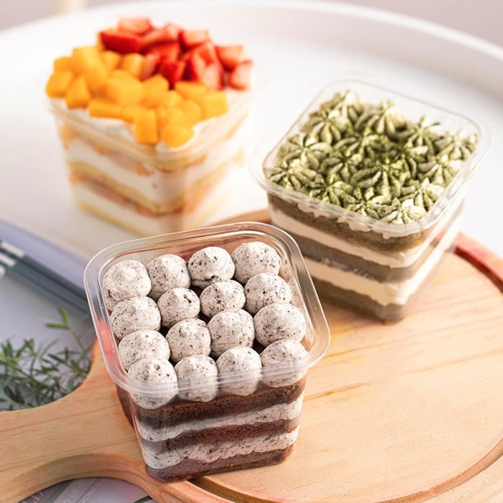 Clear Plastic Dessert Cups with Lids and Sporks - Image 7