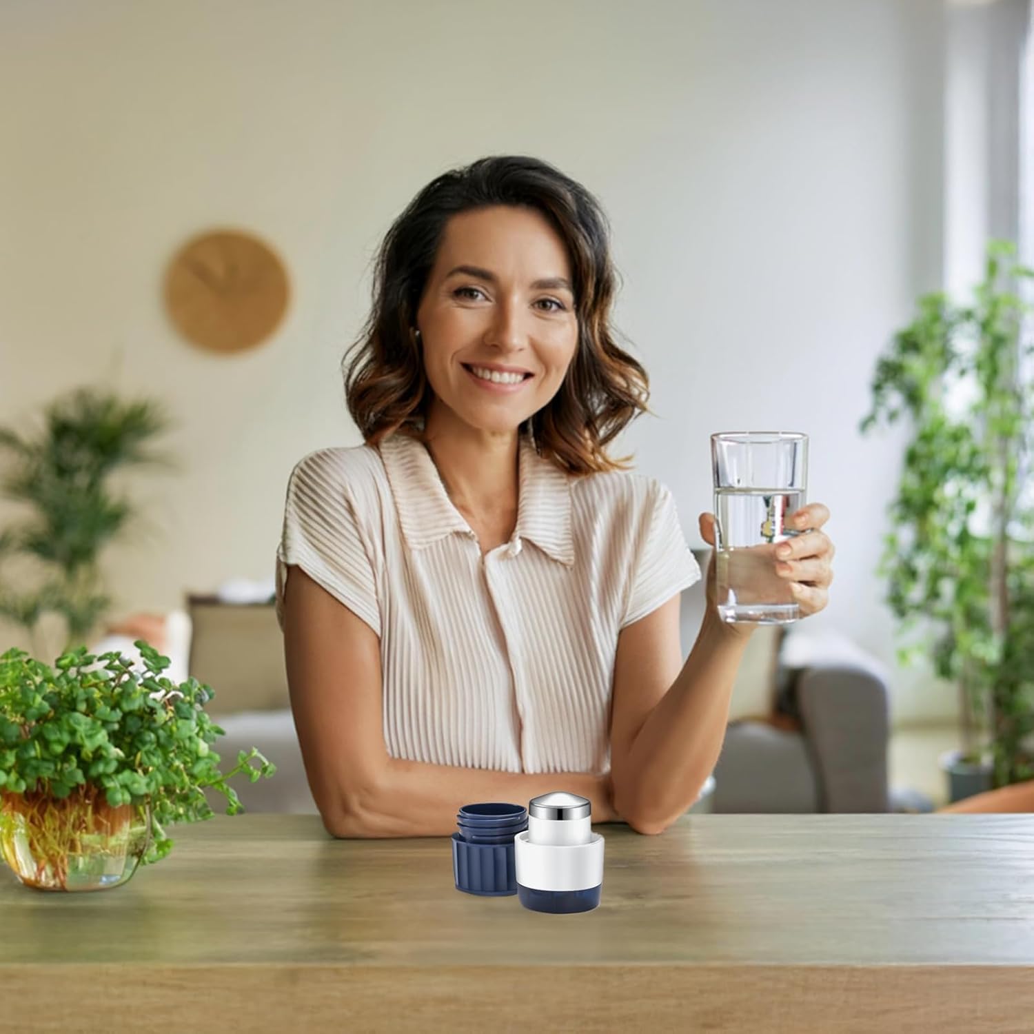 3 in 1 Pill Crusher and Grinder with Storage - Image 8