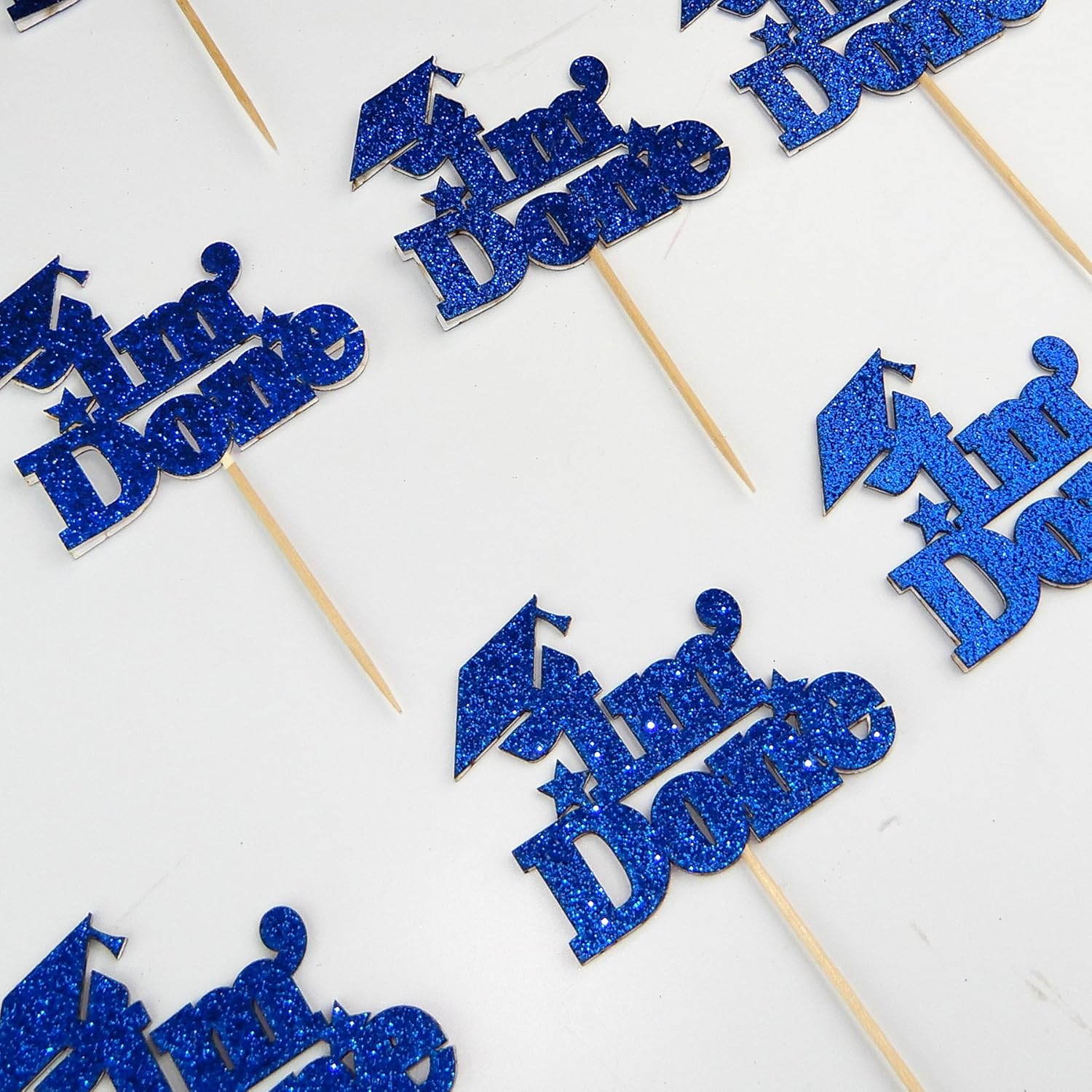 Graduation Day Cupcake Decoration - Image 3