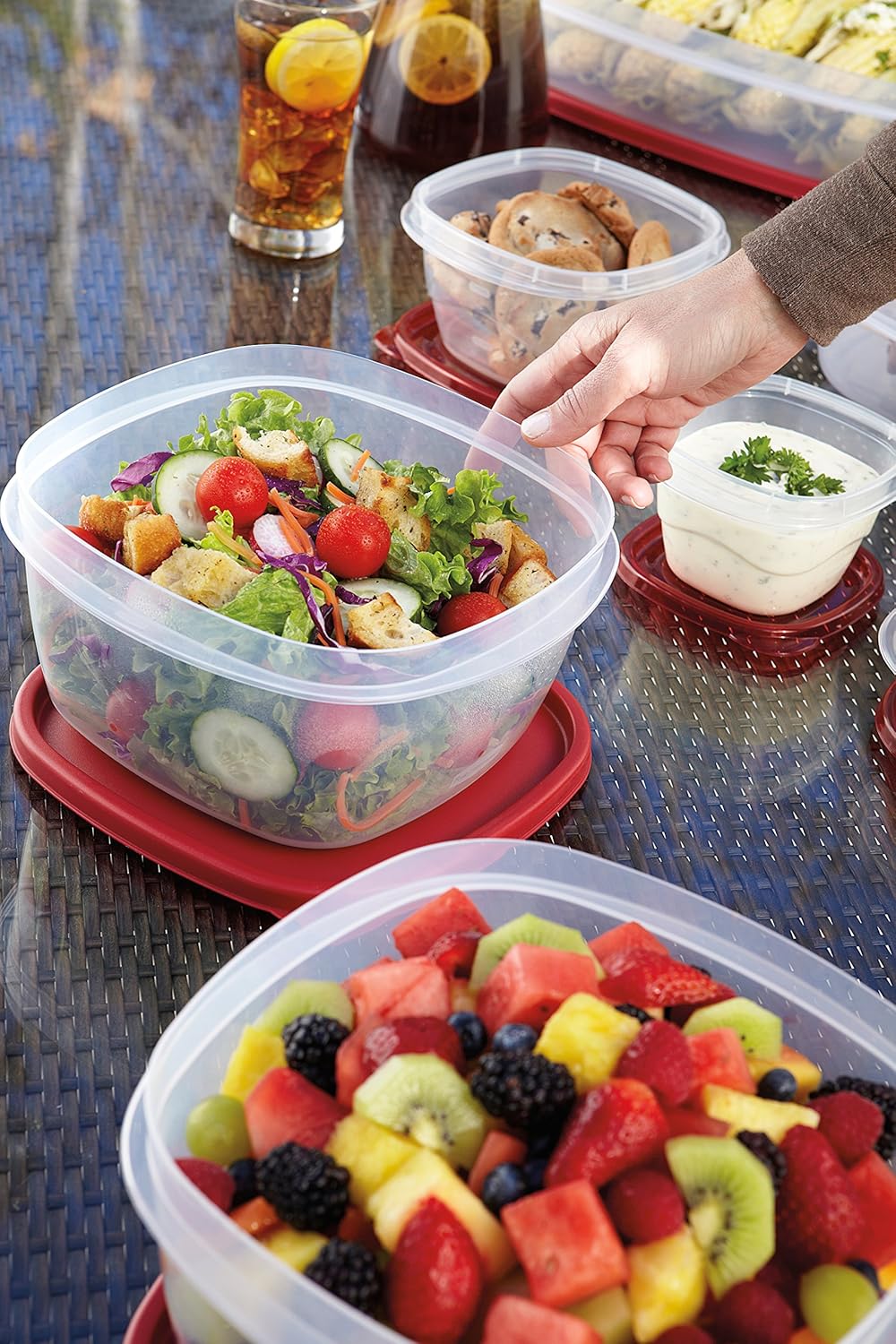 Rubbermaid Food Storage Container - Image 4