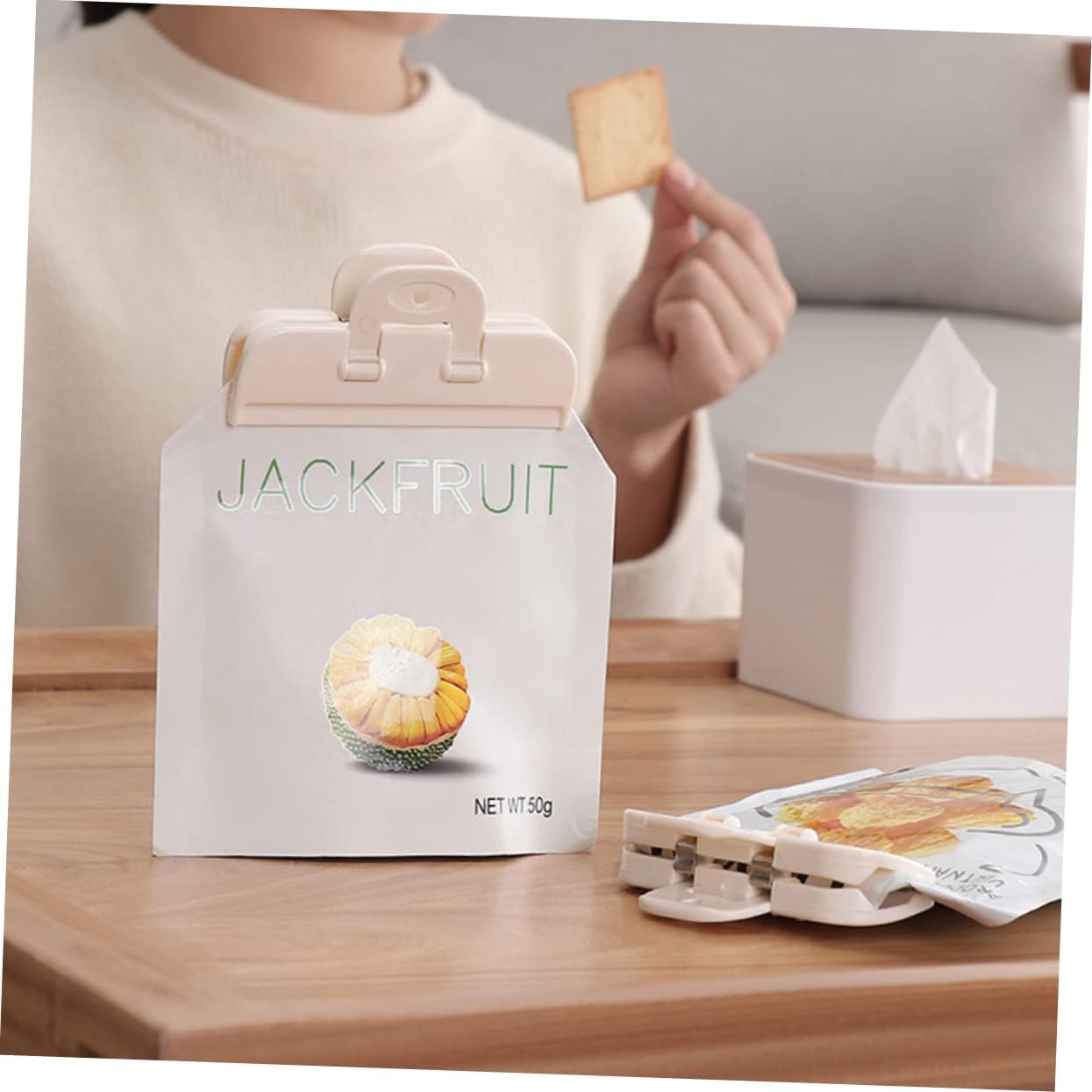 Portable Food Sealing Clips - Image 6