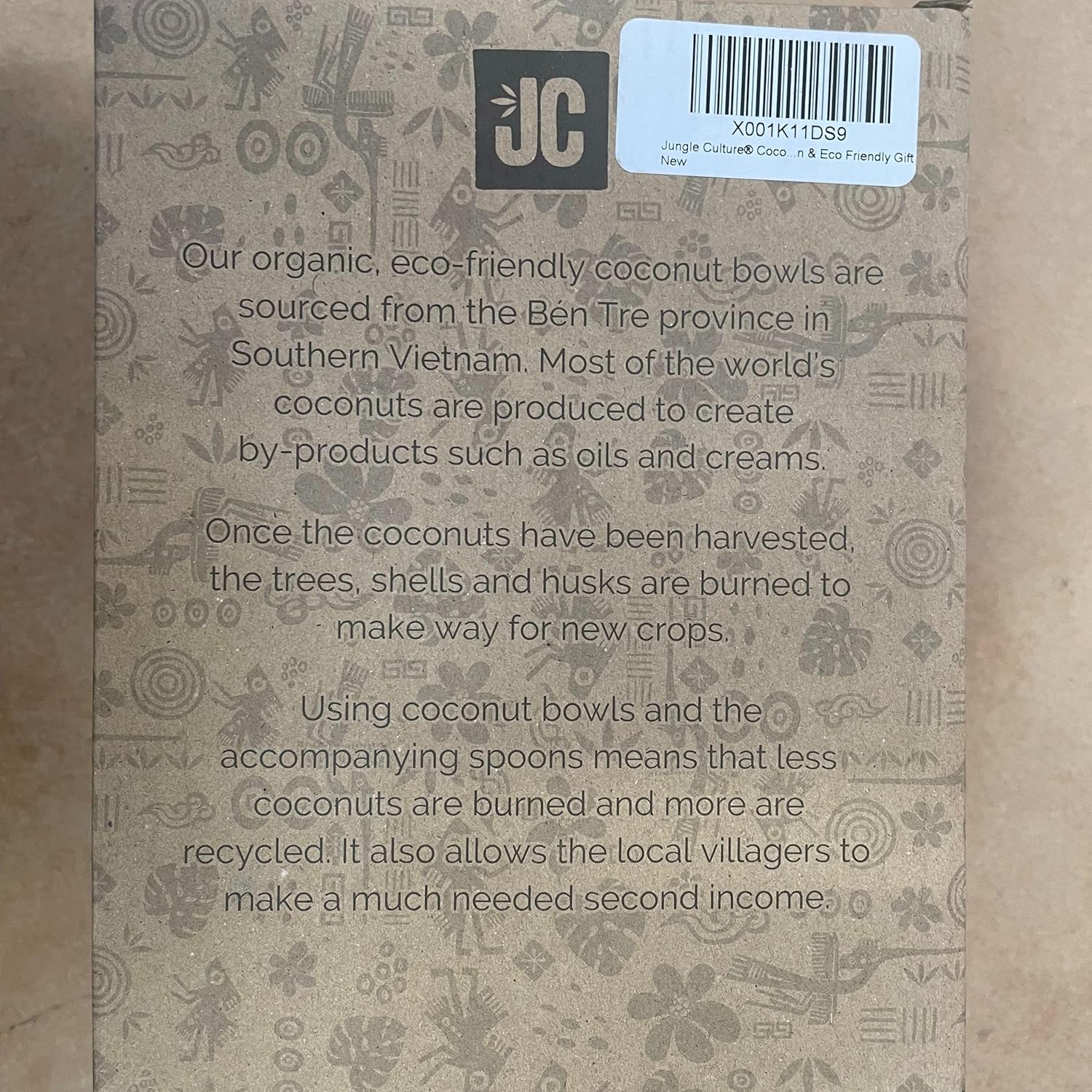 Polished Coconut Bowl and Wooden Spoons Set with Bamboo Straws - Image 10