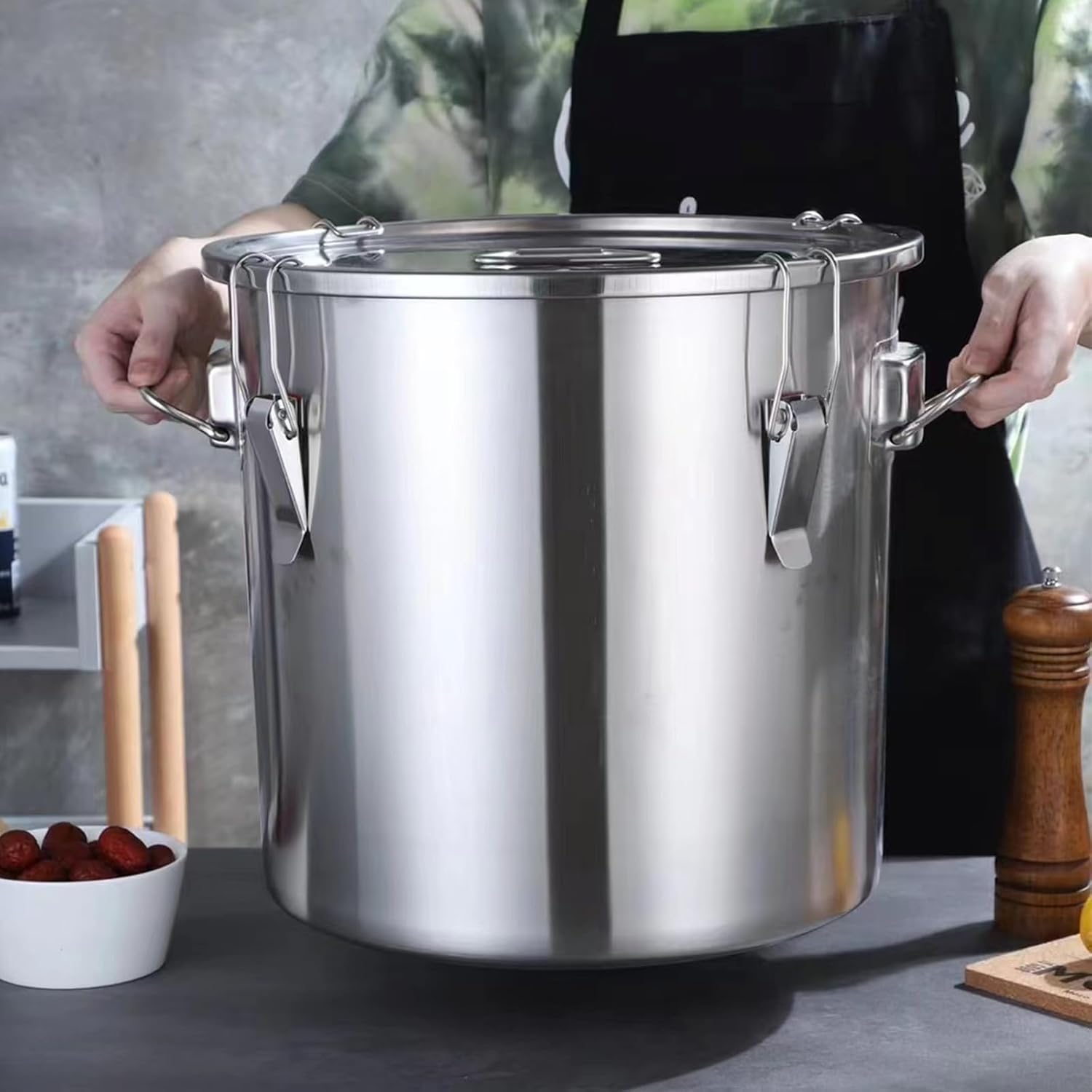 304 Stainless Steel Airtight Food Storage Containers with Locking Lids - Image 3